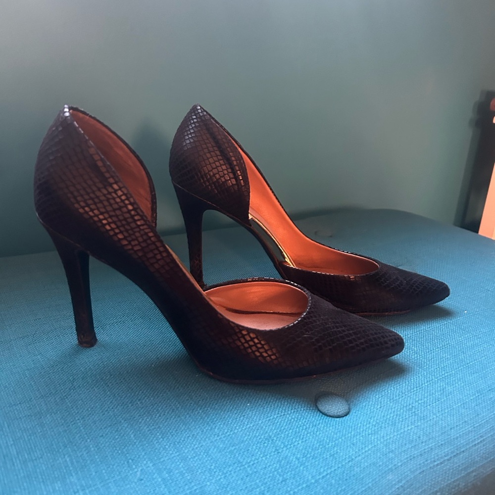 Elegant Black Stiletto Heels